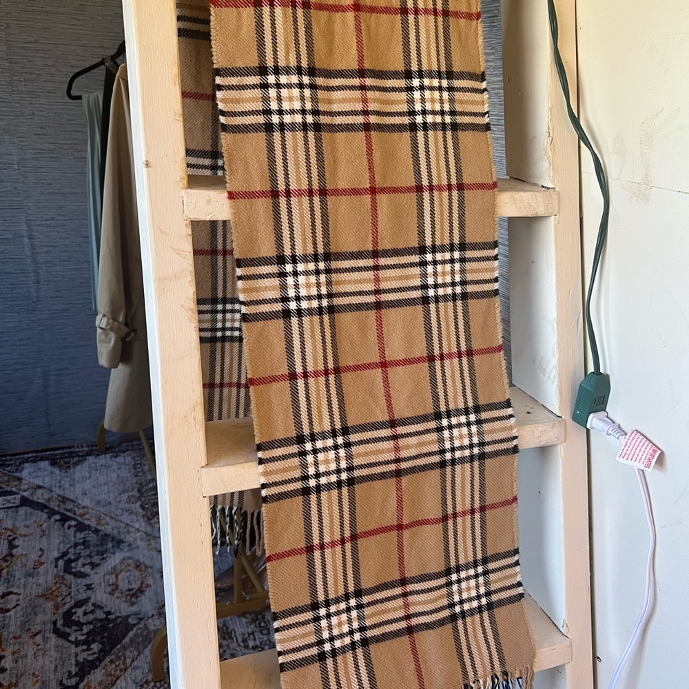 FRAAS scarf